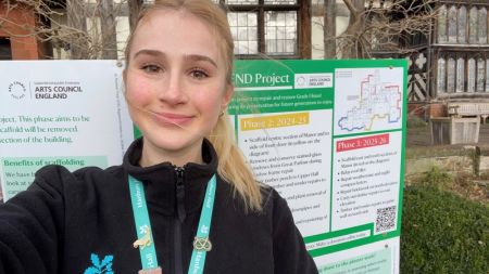 Olivia: Associate Project Manager Level 4